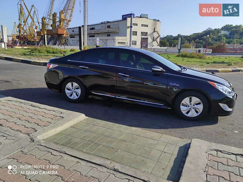 Седан Hyundai Sonata 2013 в Одессе