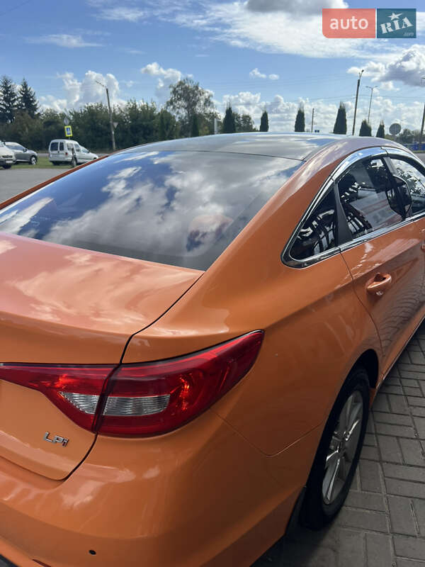 Седан Hyundai Sonata 2016 в Нововолынске
