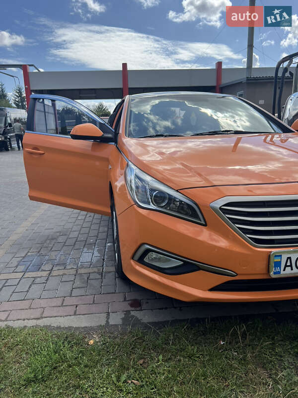 Седан Hyundai Sonata 2016 в Нововолынске