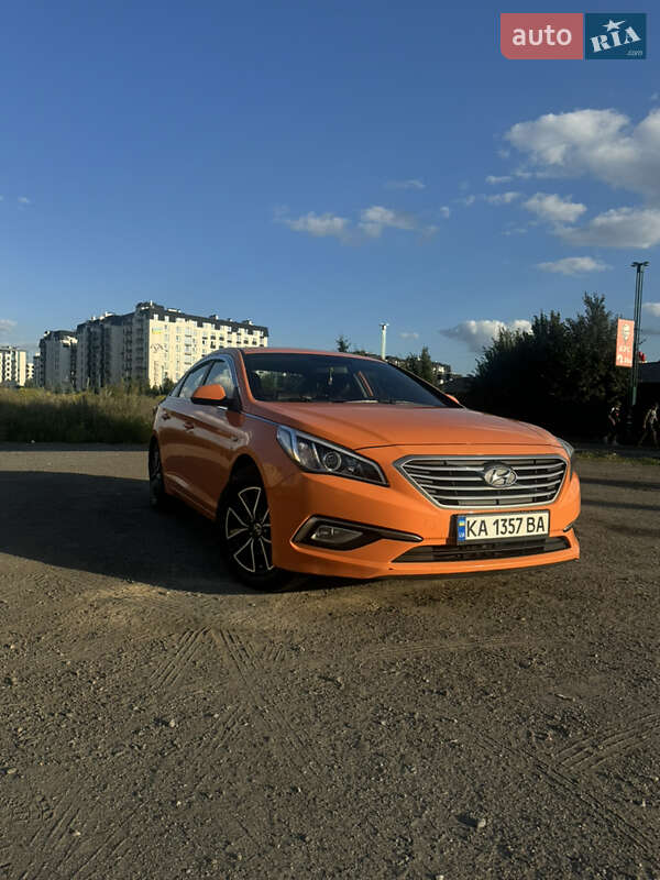Седан Hyundai Sonata 2016 в Святопетровское