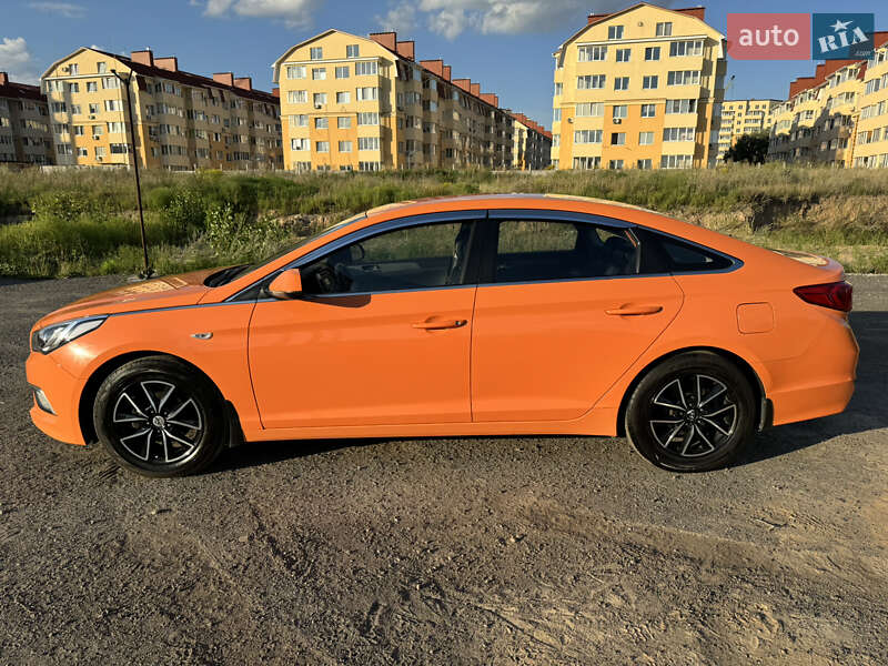 Седан Hyundai Sonata 2016 в Святопетровское