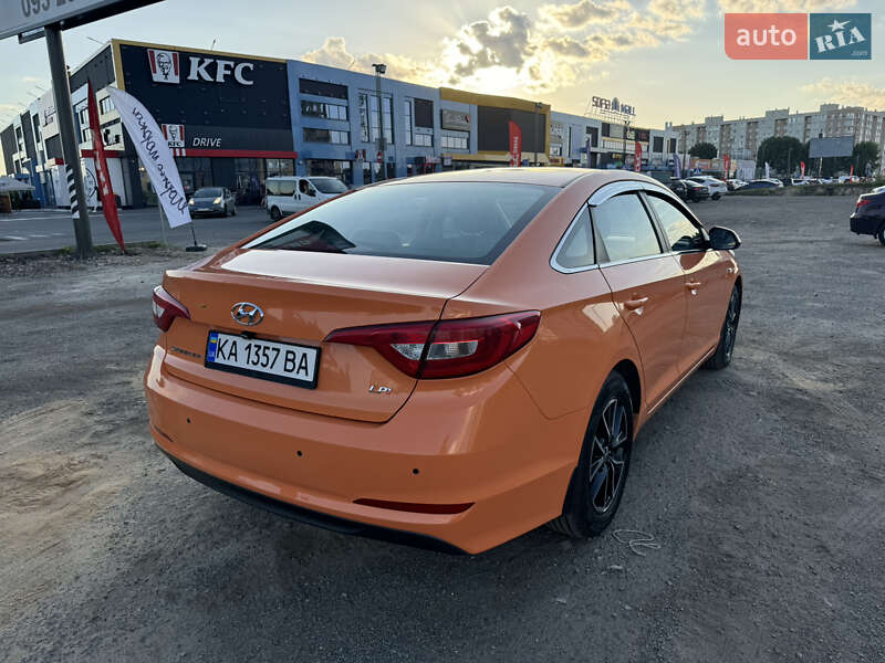 Седан Hyundai Sonata 2016 в Святопетровское