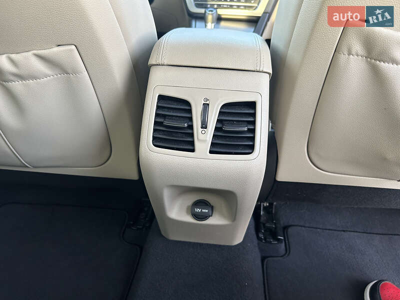 Седан Hyundai Sonata 2016 в Киеве