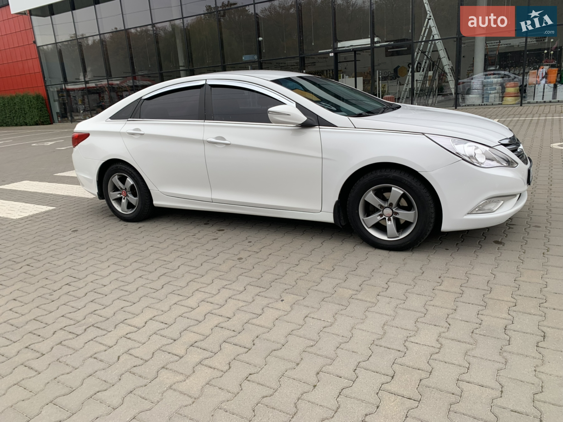 2015 Hyundai Sonata - мініатюра 9