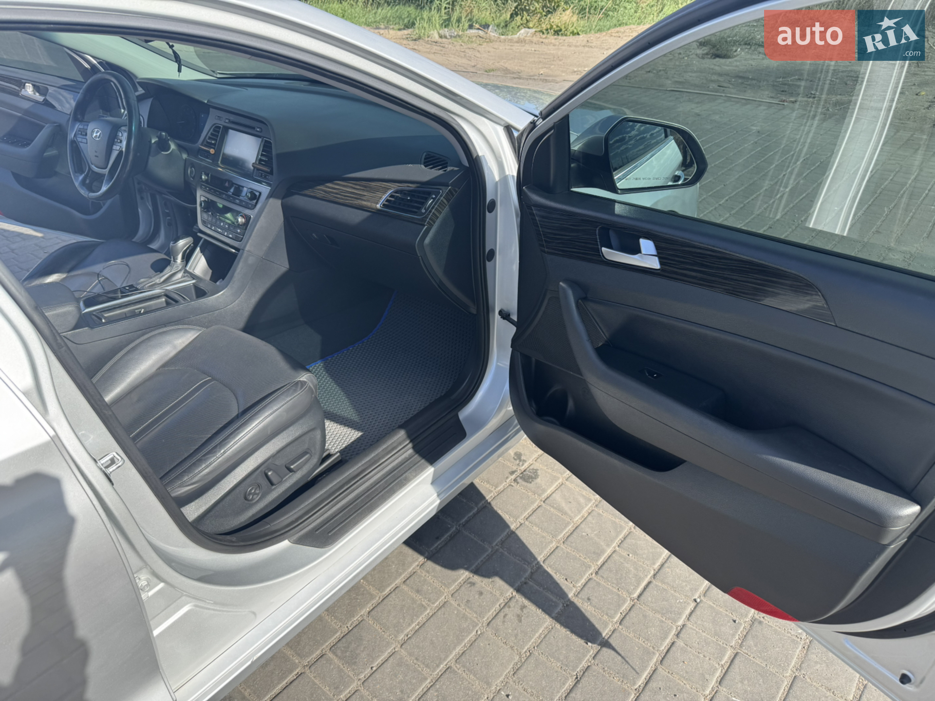 2016 Hyundai Sonata - мініатюра 24