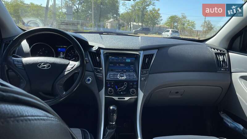 Седан Hyundai Sonata 2013 в Одессе