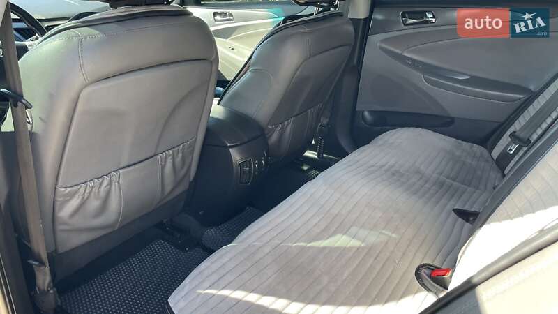 Седан Hyundai Sonata 2013 в Одессе
