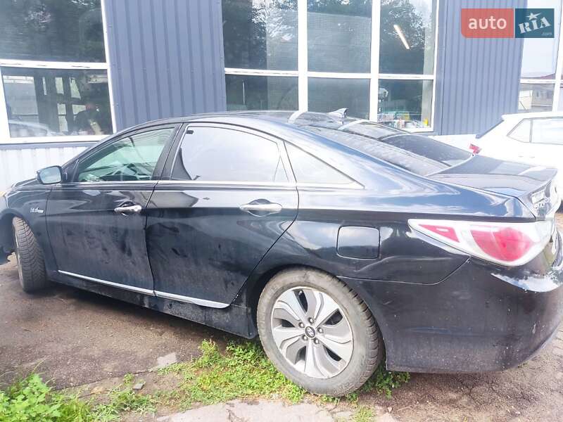 Седан Hyundai Sonata 2014 в Києві