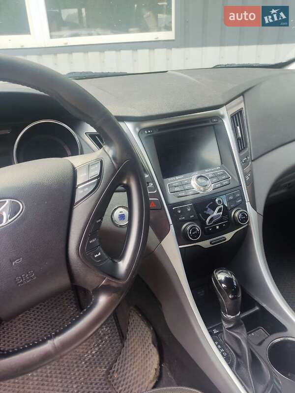 Седан Hyundai Sonata 2014 в Києві