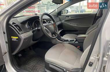 Седан Hyundai Sonata 2013 в 