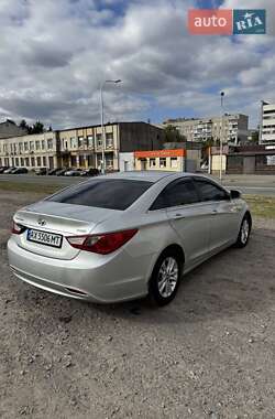Седан Hyundai Sonata 2012 в 