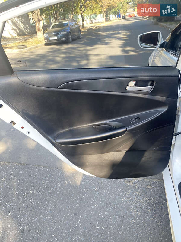 Седан Hyundai Sonata 2012 в Миколаєві фото 16 Седан Hyundai Sonata 2012 в Миколаєві