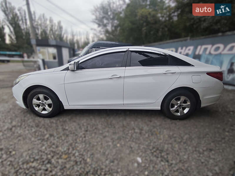 Седан Hyundai Sonata 2016 в Києві фото 5 Седан Hyundai Sonata 2016 в Києві