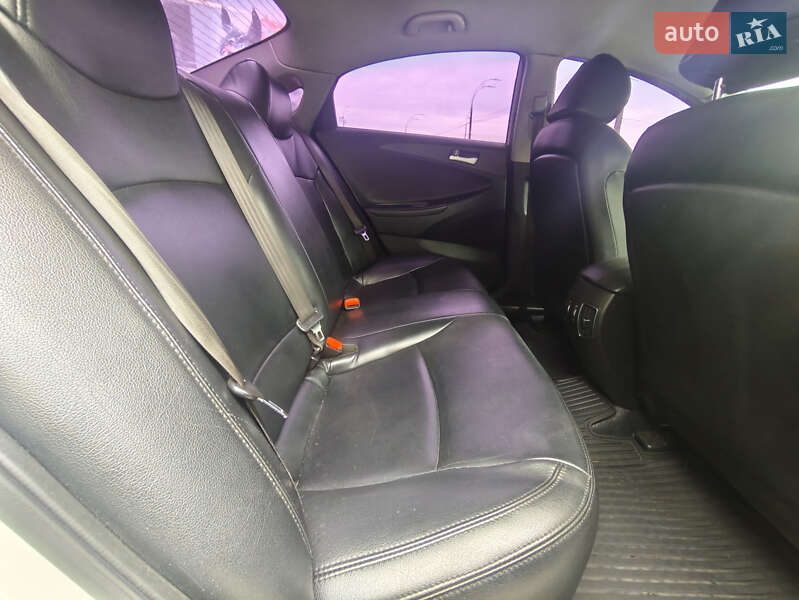 Седан Hyundai Sonata 2016 в Києві фото 19 Седан Hyundai Sonata 2016 в Києві