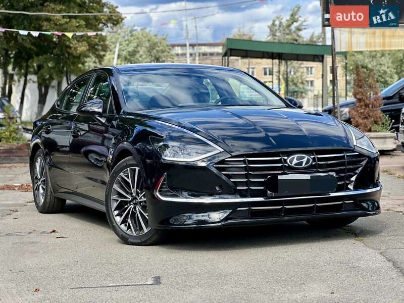Седан Hyundai Sonata 2020 в Киеве фото 24 Седан Hyundai Sonata 2020 в Киеве