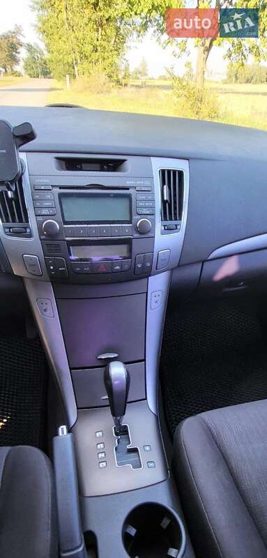 Седан Hyundai Sonata 2009 в Киеве