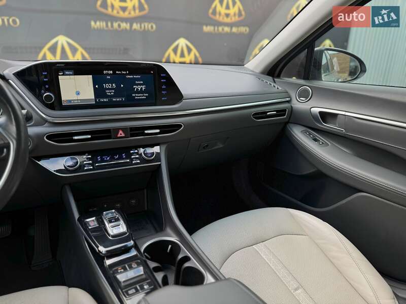 Седан Hyundai Sonata 2020 в Киеве