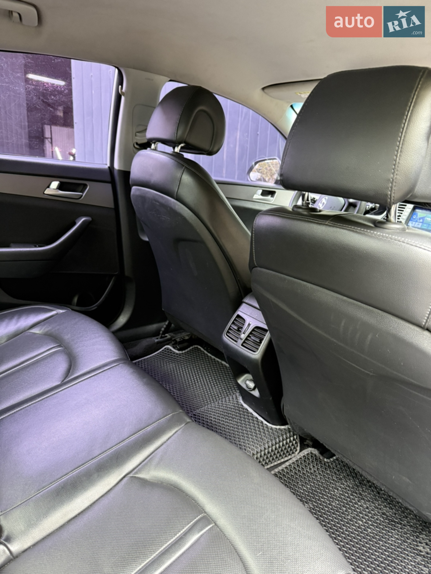 2014 Hyundai Sonata - мініатюра 16