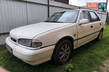 Седан Hyundai Sonata 1992 в Стрые