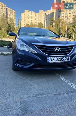 Седан Hyundai Sonata 2013 в  фото 11 Седан Hyundai Sonata 2013 в