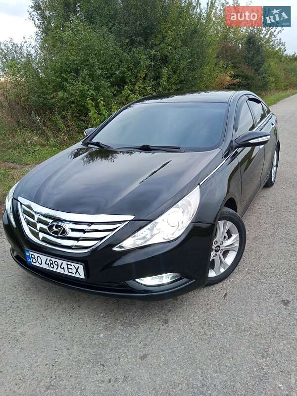 Hyundai Sonata 2010