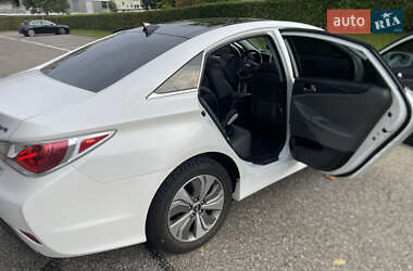 Седан Hyundai Sonata 2014 в Ужгороді