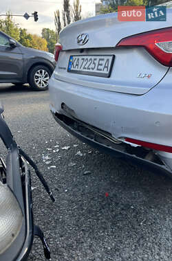 Седан Hyundai Sonata 2015 в 