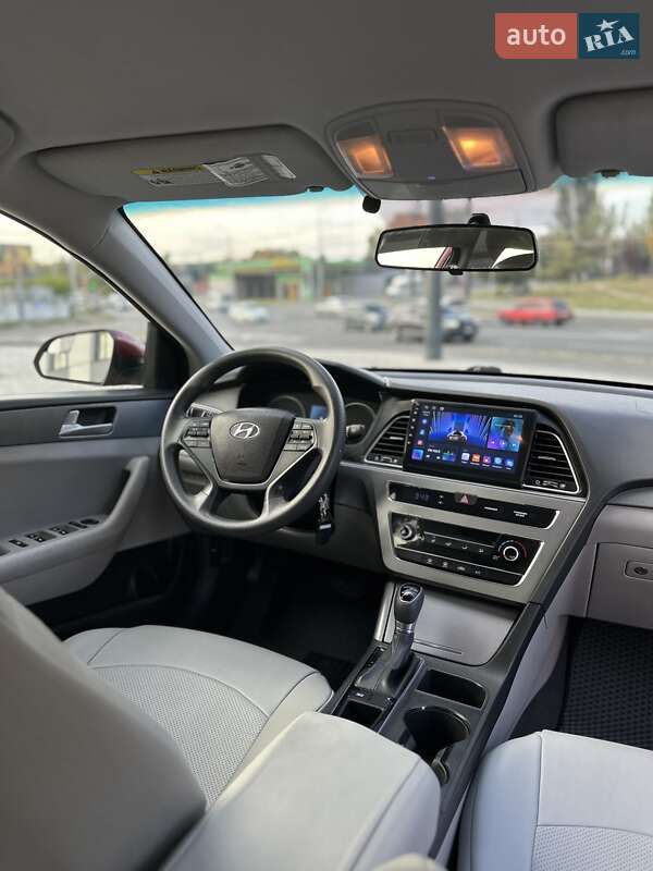 Седан Hyundai Sonata 2015 в Днепре фото 10 Седан Hyundai Sonata 2015 в Днепре