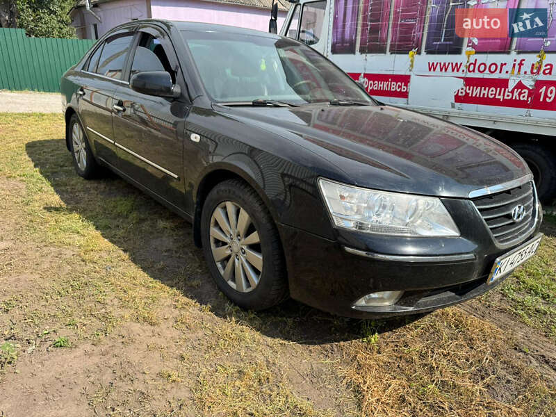 Седан Hyundai Sonata 2008 в Березане