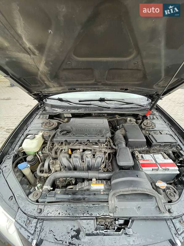 Седан Hyundai Sonata 2010 в Шепетовке