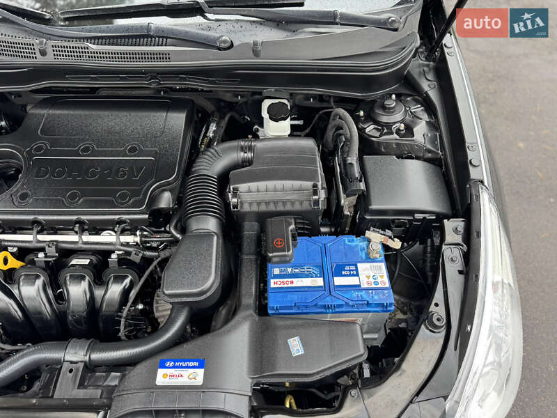 Седан Hyundai Sonata 2011 в Виннице