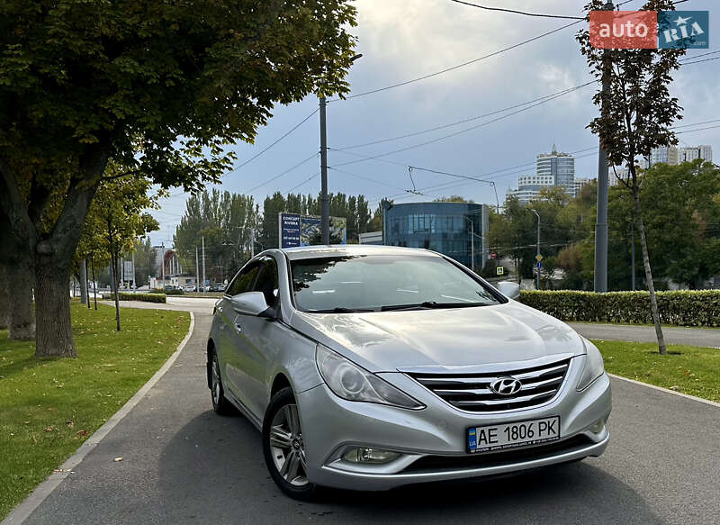 Hyundai Sonata 2013