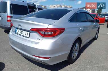 Седан Hyundai Sonata 2015 в 