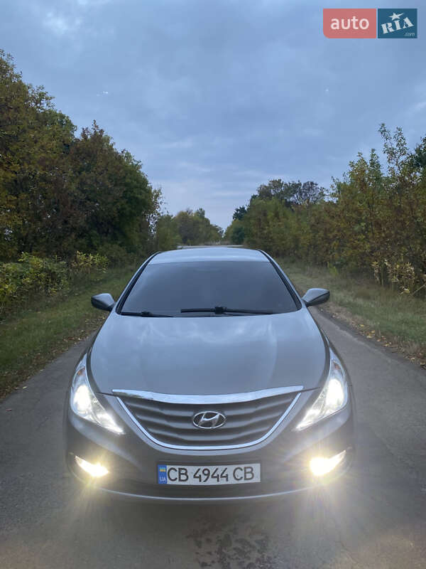 Hyundai Sonata 2012