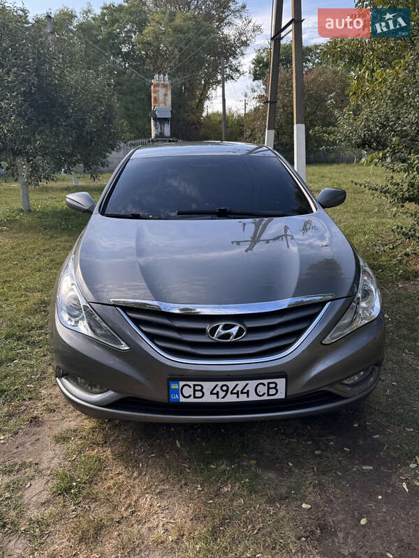 Седан Hyundai Sonata 2012 в Прилуках