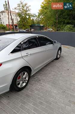 Седан Hyundai Sonata 2014 в Покрові