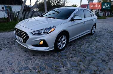 Седан Hyundai Sonata 2018 в Старій Вижівці