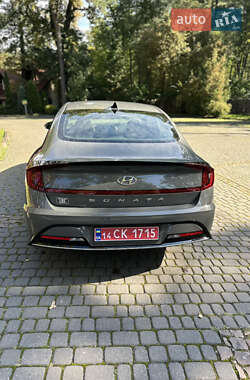 Седан Hyundai Sonata 2022 в Львове