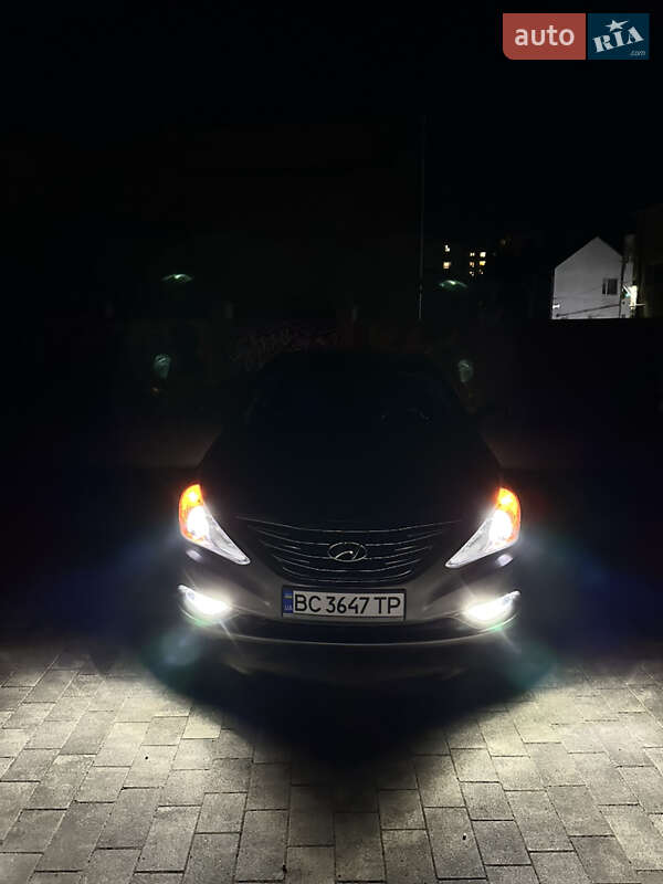 Седан Hyundai Sonata 2013 в Львове