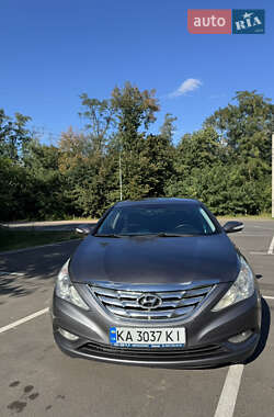 Седан Hyundai Sonata 2010 в Ужгороді