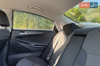 Седан Hyundai Sonata 2010 в 