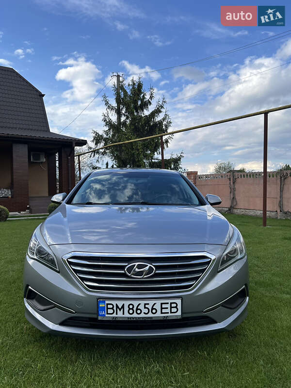 Седан Hyundai Sonata 2015 в Глобине