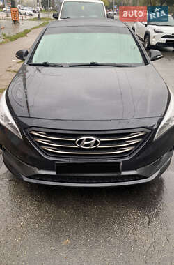 Седан Hyundai Sonata 2016 в Киеве
