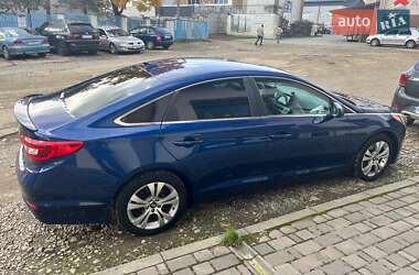 Седан Hyundai Sonata 2015 в 