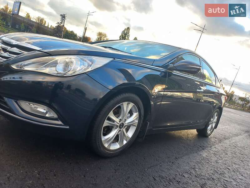 Седан Hyundai Sonata 2011 в Києві
