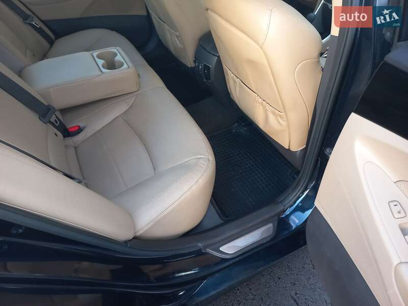 Седан Hyundai Sonata 2011 в Києві
