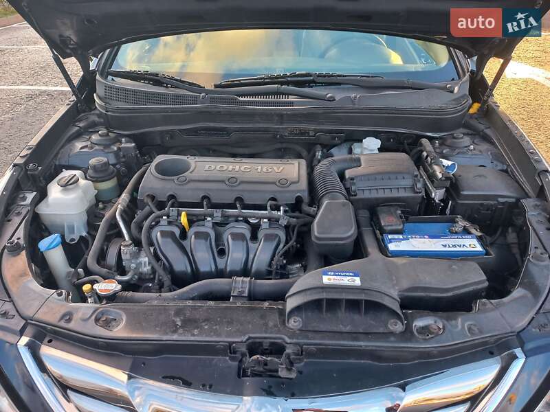 Седан Hyundai Sonata 2011 в Києві