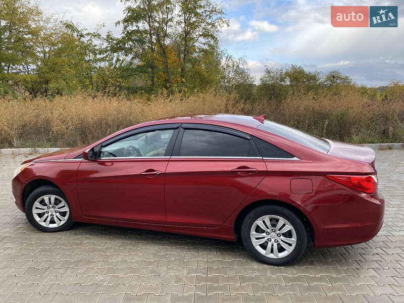 Седан Hyundai Sonata 2010 в Полтаве