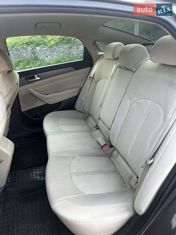 Седан Hyundai Sonata 2015 в Остроге фото 15 Седан Hyundai Sonata 2015 в Остроге