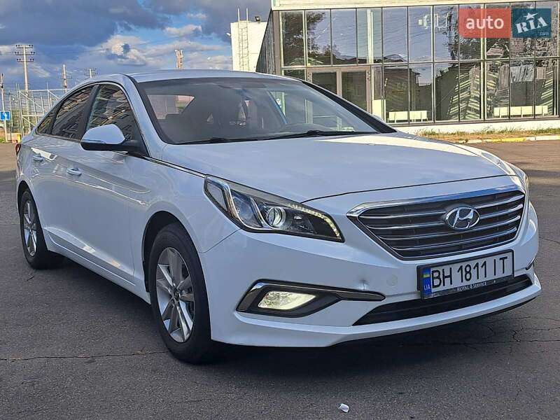 Седан Hyundai Sonata 2016 в Одессе
